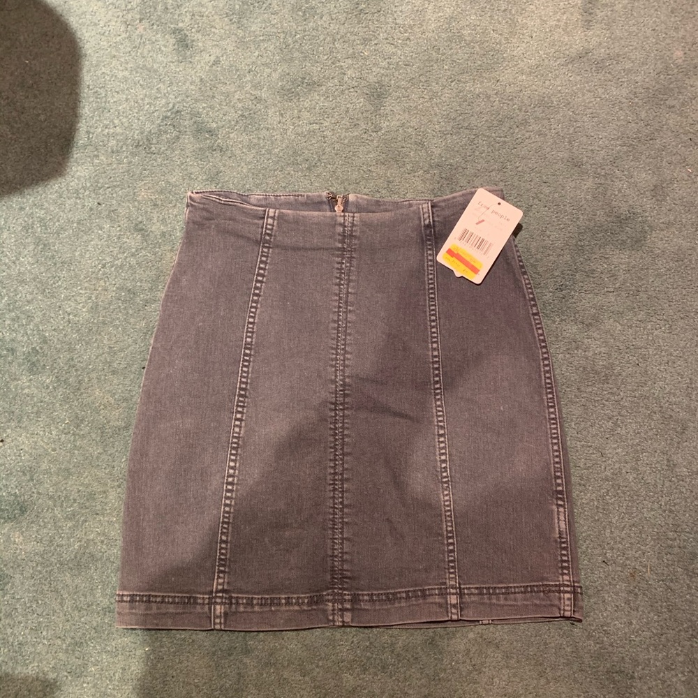Free People Denim Skirt Size 6 NWT!!